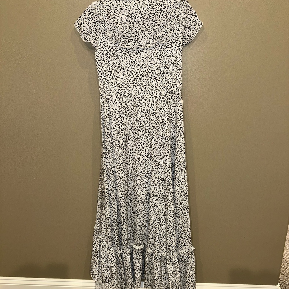 Joyfolie Blue and White Floral Midi Dress - Picture 3 of 4